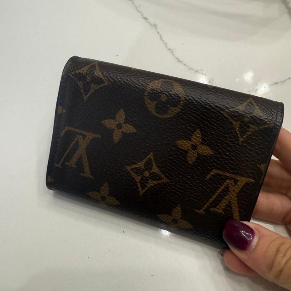 Louis Vuitton Rosalie Coin Purse. - Picture 6 of 9
